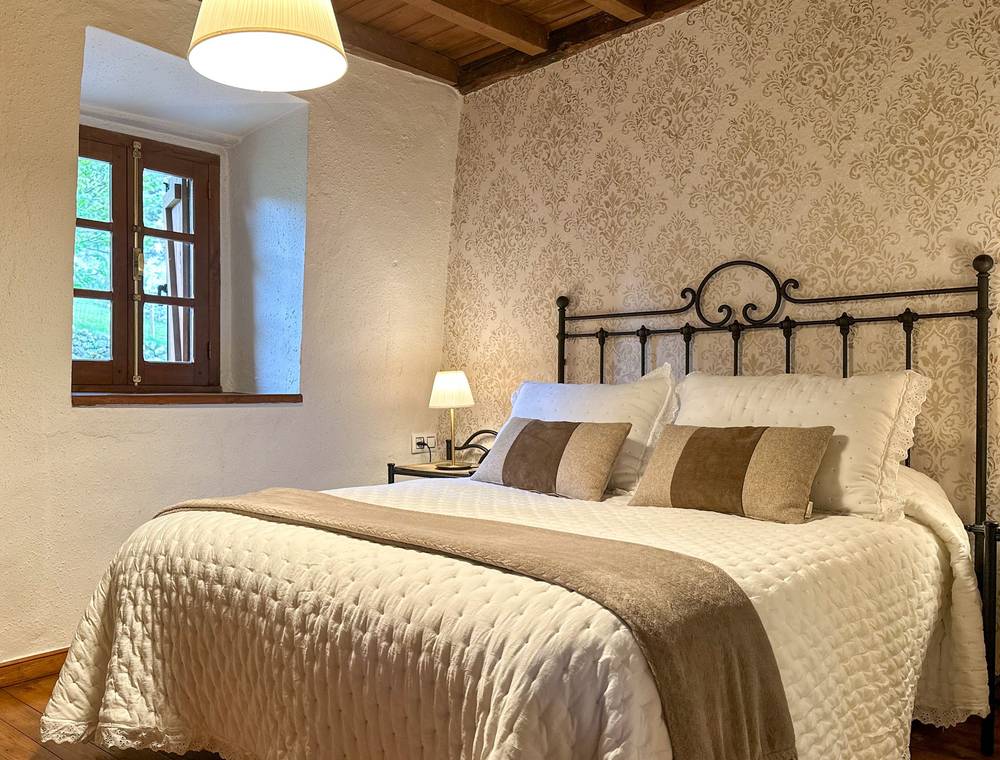 La Laguna Somiedo- Apartamentos La Laguna - 1