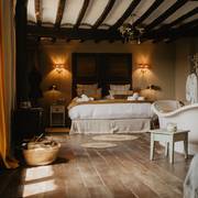 Suite- Apartamento Romaní