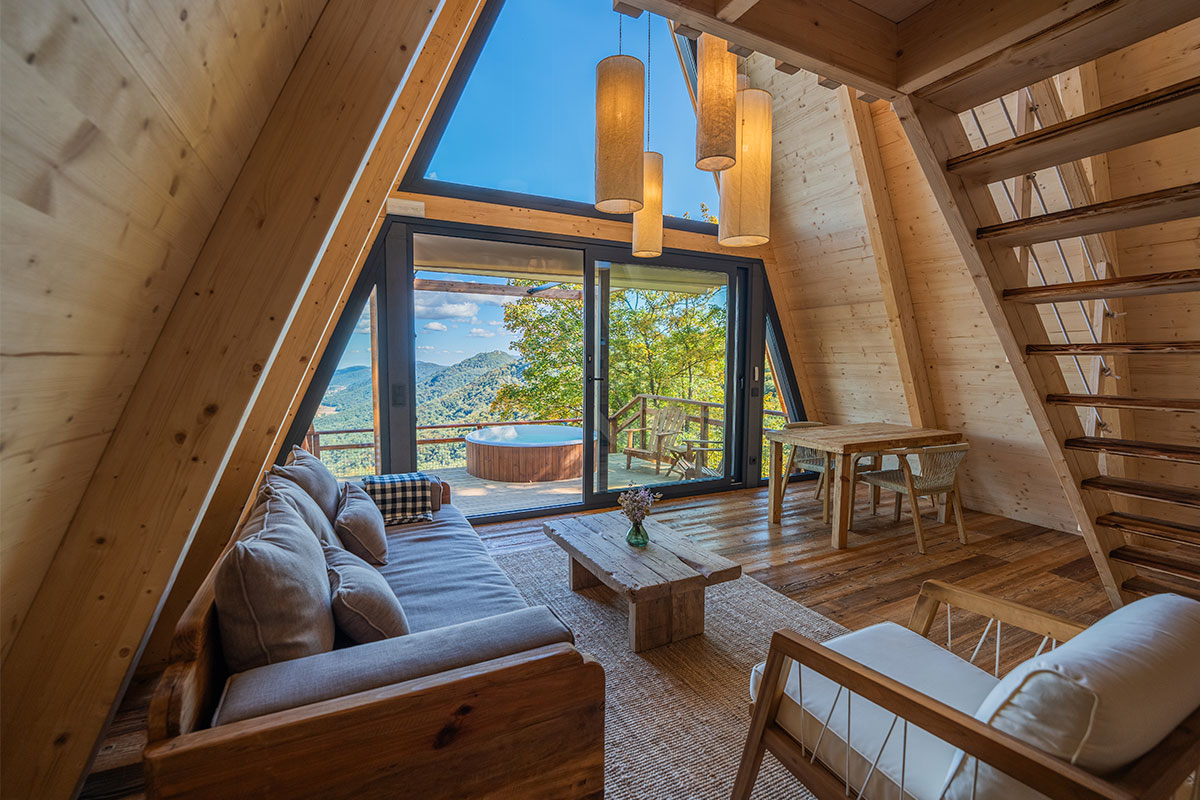 Escapada alpina con jacuzzi privado – Experiencia personalizable para dos - Imagen 3