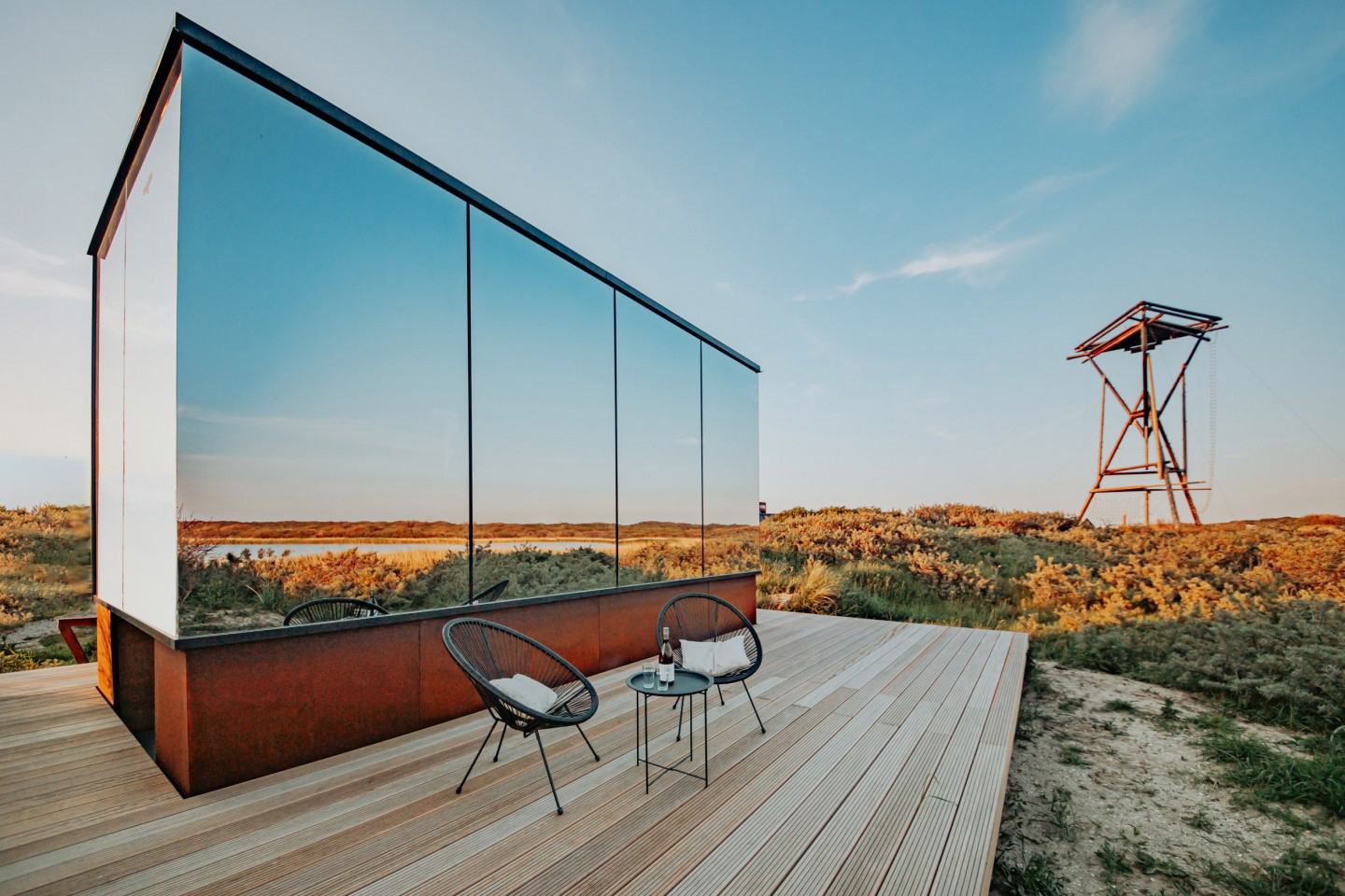 ÖÖD Mirror House - Imagen 4