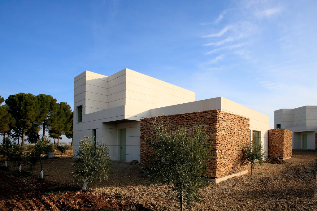 PROYECTO HOTEL ALMAZARA LUZ DE ALBA