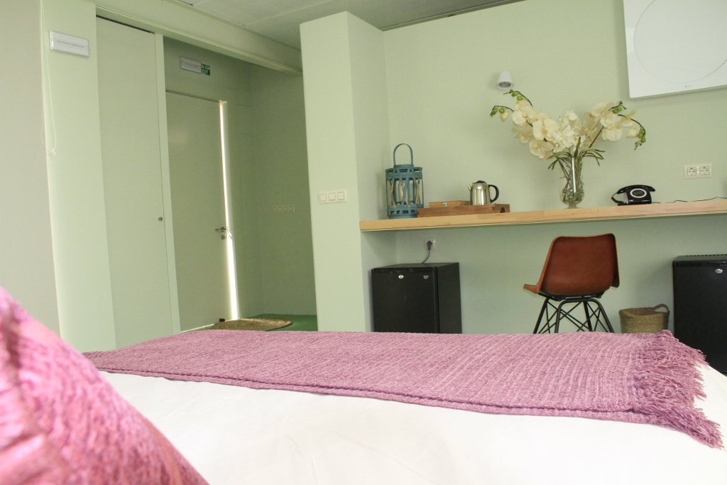 PROYECTO HOTEL ALMAZARA LUZ DE ALBA